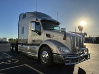 2021 Peterbilt 579-123