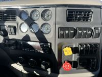 2021 Peterbilt 579-123