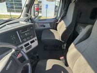 2022 Freightliner CASCADIA 116