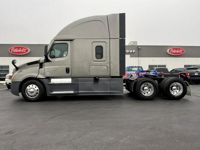 2023 Freightliner CASCADIA 126