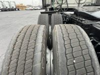 2023 Freightliner CASCADIA 126