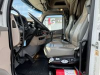2022 Peterbilt 567