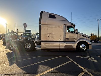 2021 Peterbilt 579