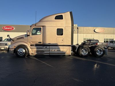 2021 Peterbilt 579