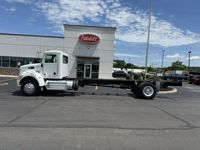 2021 Peterbilt 337