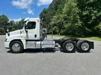 2018 Freightliner CASCADIA 125