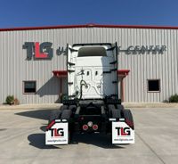 2022 Freightliner CASCADIA 116