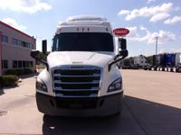 2022 Freightliner CASCADIA 116