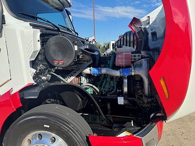 2025 Volvo Vnl 860