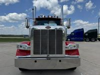 2020 Peterbilt 389