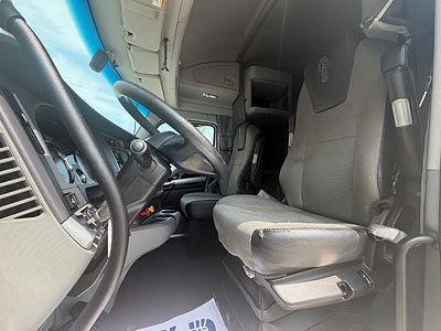 2022 Kenworth T680
