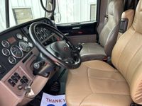 2021 Peterbilt 389