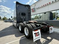 2023 Peterbilt 579