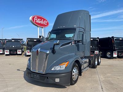 2023 Kenworth T680