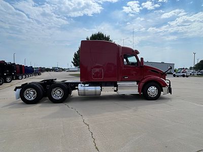 2023 Peterbilt 579