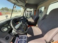 2020 Freightliner CASCADIA 125