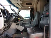 2018 Peterbilt 579