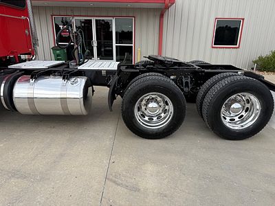 2021 Peterbilt 389