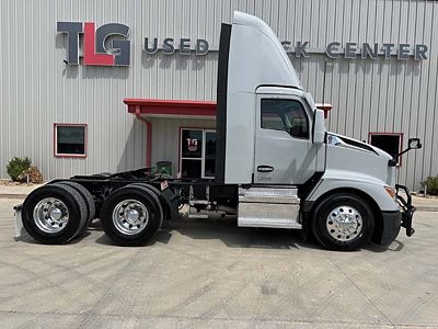 2023 Kenworth T680