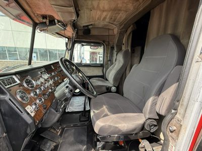 2000 Peterbilt 379