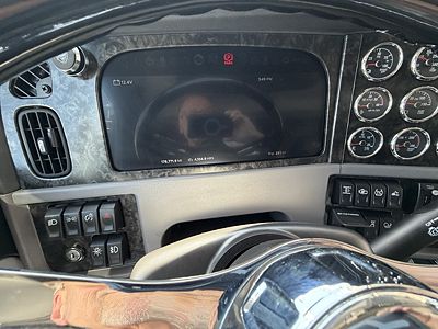 2024 Peterbilt 389X