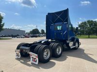 2023 Kenworth T680