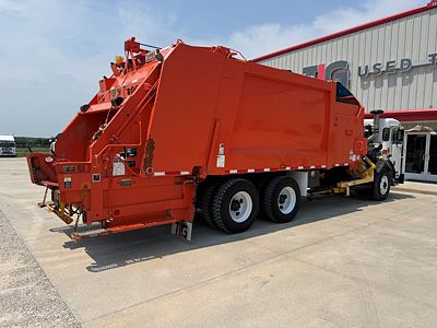 2021 Peterbilt 520