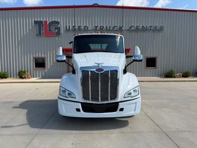 2022 Peterbilt 579
