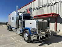 2023 Peterbilt 389