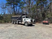 2016 Peterbilt 348