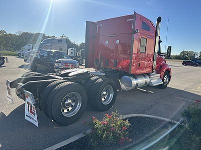 2022 Kenworth T680
