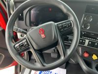 2023 Kenworth T680