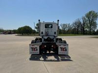 2021 Peterbilt 567