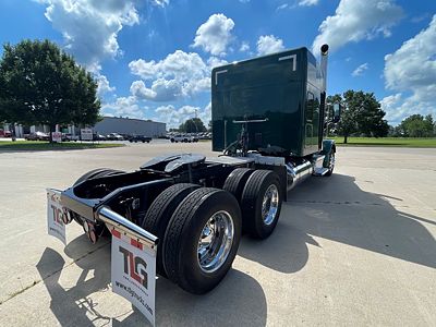 2022 Peterbilt 567
