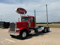 2021 Peterbilt 389