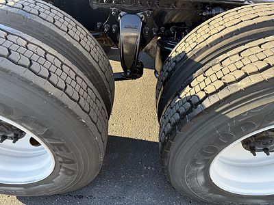 2020 Freightliner CASCADIA 125