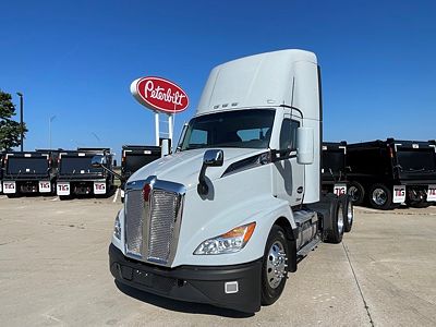 2023 Kenworth T680