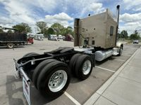 2023 Peterbilt 567