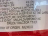 2021 Freightliner CASCADIA 126