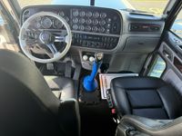 2022 Peterbilt 389