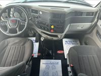 2022 Peterbilt 567
