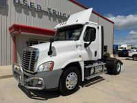 2020 Freightliner CASCADIA 125