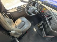 2022 Volvo VNL64T860