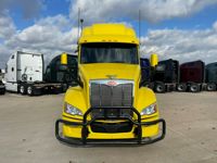 2023 Peterbilt 579