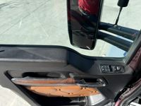 2023 Kenworth T680