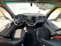 2020 Peterbilt 579