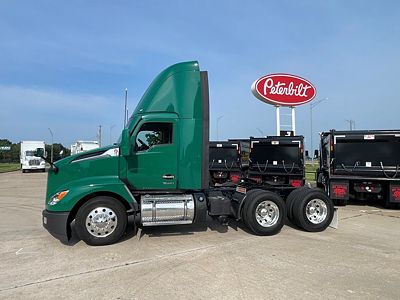 2023 Kenworth T680