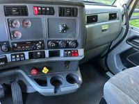 2021 Kenworth T680