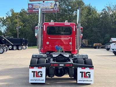 2023 Peterbilt 389