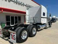 2022 Peterbilt 389